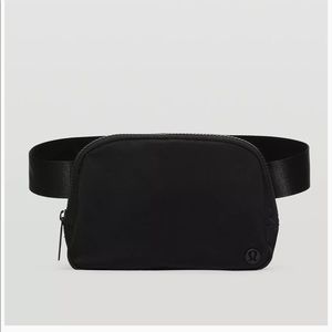 NWT Lululemon Everywhere Belt Bag Original Design